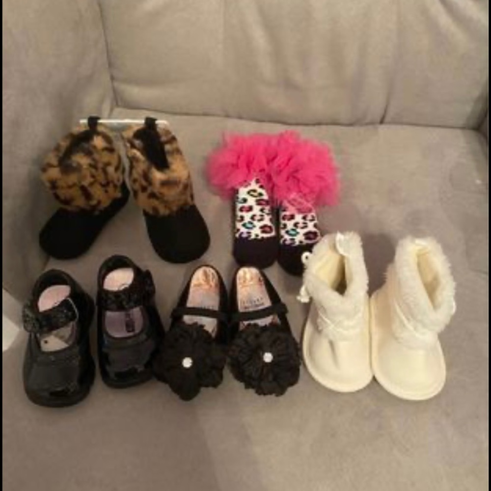 Baby shoes